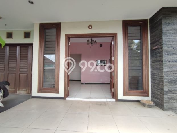 Rumah di Gatot Subroto, Denpasar, Luas 400m² Bangunan 415m² Rumah di Gatot Subroto, Denpasar, Luas 400m² Bangunan 415m²