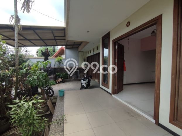 Rumah di Gatot Subroto, Denpasar, Luas 400m² Bangunan 415m² Rumah di Gatot Subroto, Denpasar, Luas 400m² Bangunan 415m²