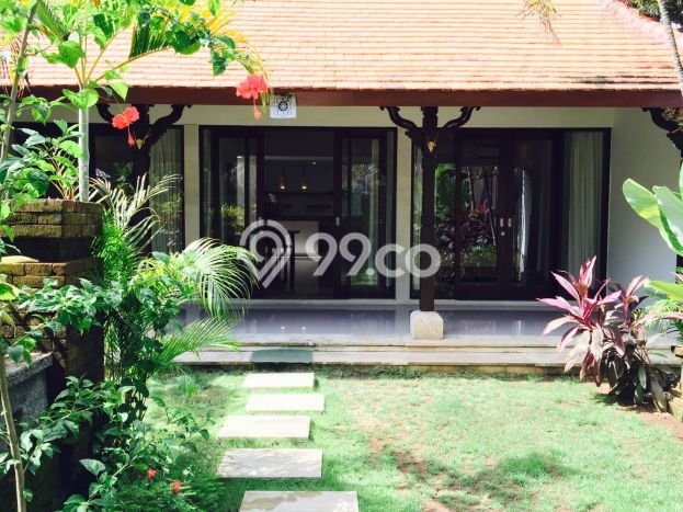 Rumah Modern 2 Kamar LT 200m2 di Sanur Rumah Modern 2 Kamar LT 200m2 di Sanur