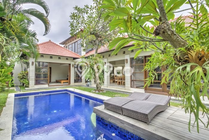 Lokasi Strategis! Vila Kawasan , Ukuran 330m2m², Kondisi Terbaik Lokasi Strategis! Vila Kawasan , Ukuran 330m2m², Kondisi Terbaik