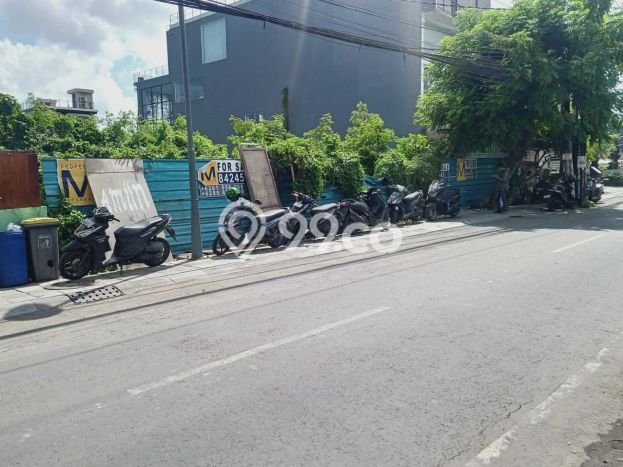 Tanah Lokasi Premium di Canggu, Luas 1730m², Dekat ke Pusat Kota Tanah Lokasi Premium di Canggu, Luas 1730m², Dekat ke Pusat Kota