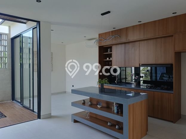 Rumah LB 350m² Dekat dengan Akses Transportasi, Denpasar - Harga Menarik Rumah LB 350m² Dekat dengan Akses Transportasi, Denpasar - Harga Menarik