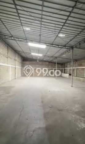 Gudang Disewakan di Kawasan Ramai BSD, Tangerang Selatan Gudang Disewakan di Kawasan Ramai BSD, Tangerang Selatan