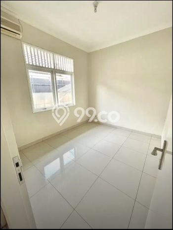 Rumah di Lippo Karawaci, 4 KT, Lingkungan Elite, LT 250m² Bangunan 200m² Rumah di Lippo Karawaci, 4 KT, Lingkungan Elite, LT 250m² Bangunan 200m²
