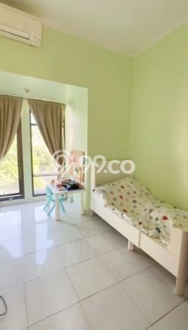 HARGA TERBAIK! Rumah Berkualitas di Bintaro, Luas 105m² Bangunan 90m² HARGA TERBAIK! Rumah Berkualitas di Bintaro, Luas 105m² Bangunan 90m²