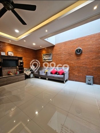 Rumah Luas Asri 3 KT Siap Pakai di Gading Serpong Cluster Bohemia Tangerang Rumah Luas Asri 3 KT Siap Pakai di Gading Serpong Cluster Bohemia Tangerang