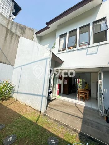HARGA TERBAIK! Rumah Berkualitas di Bintaro, Luas 105m² Bangunan 90m² HARGA TERBAIK! Rumah Berkualitas di Bintaro, Luas 105m² Bangunan 90m²