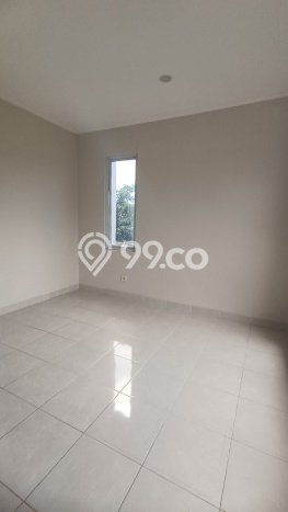 Rumah di Gading Serpong, 2 KM, Lingkungan Strategis, Luas 77m² LB 60m² Rumah di Gading Serpong, 2 KM, Lingkungan Strategis, Luas 77m² LB 60m²