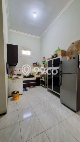 Kost Dijual di Soekarno Hatta dengan 16 KT dan Luas 324m2 Kost Dijual di Soekarno Hatta dengan 16 KT dan Luas 324m2