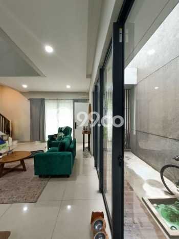 Jual Rumah Mewah Megah Dengan View Eksklusif di Sektor 9-Bintaro, Tangerang Selatan Jual Rumah Mewah Megah Dengan View Eksklusif di Sektor 9-Bintaro, Tangerang Selatan