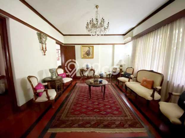 Rumah Mewah Dijual LT 382m2 di Menteng, Jakarta Pusat Rumah Mewah Dijual LT 382m2 di Menteng, Jakarta Pusat