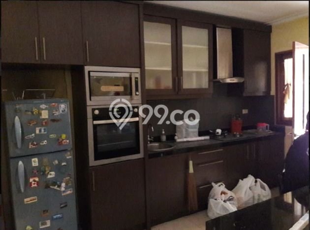 Hunian Mewah LB 200m2 Siap Huni Desain Elegan di Pondok Ranji, Tangerang Selatan Hunian Mewah LB 200m2 Siap Huni Desain Elegan di Pondok Ranji, Tangerang Selatan