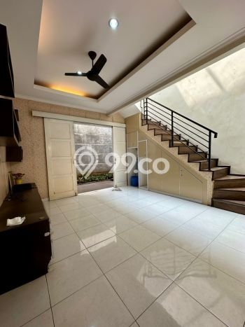 Rumah Elit LB 200m2 Siap Huni Desain Elegan di Sektor 3 - Bintaro, Tangerang Selatan Rumah Elit LB 200m2 Siap Huni Desain Elegan di Sektor 3 - Bintaro, Tangerang Selatan