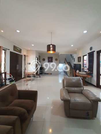 Hunian Elit LB 200m2 Siap Pakai Desain Elegan di Sektor 9-Bintaro, Tangerang Selatan Hunian Elit LB 200m2 Siap Pakai Desain Elegan di Sektor 9-Bintaro, Tangerang Selatan