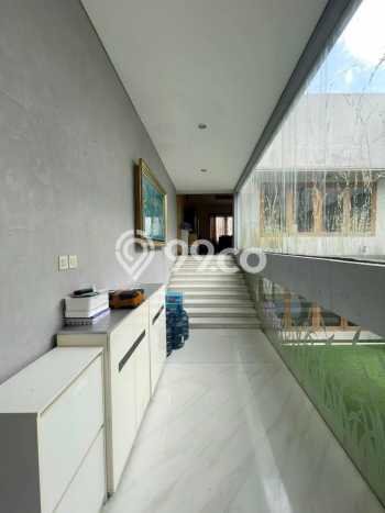 Ready to Use! Premium House LT 660m2 Desain Modern di Sektor 7-Bintaro Ready to Use! Premium House LT 660m2 Desain Modern di Sektor 7-Bintaro