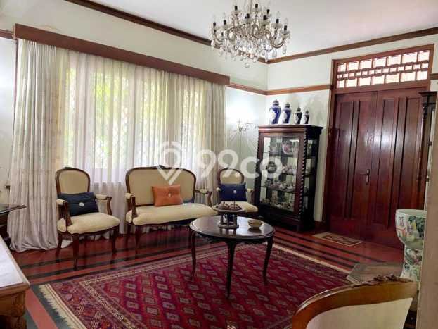 Rumah Mewah Dijual LT 382m2 di Menteng, Jakarta Pusat Rumah Mewah Dijual LT 382m2 di Menteng, Jakarta Pusat
