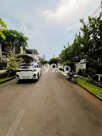 Rumah Elit Modern Siap Huni di Sektor 9-Bintaro Tangerang Selatan Rumah Elit Modern Siap Huni di Sektor 9-Bintaro Tangerang Selatan