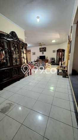 Jual Rumah Mewah Megah Dengan View Eksklusif di Sektor 1 - Bintaro, Jakarta Selatan Jual Rumah Mewah Megah Dengan View Eksklusif di Sektor 1 - Bintaro, Jakarta Selatan