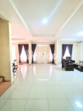 Ready to Use! Premium House LT 144m2 Desain Elegan di Sektor 2 - Bintaro Ready to Use! Premium House LT 144m2 Desain Elegan di Sektor 2 - Bintaro