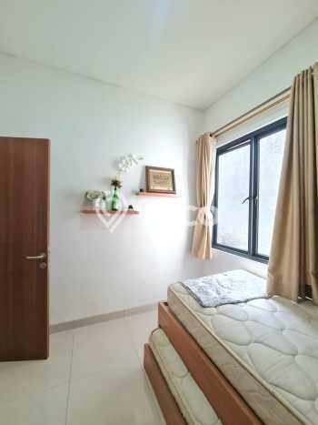 Ready to Use! Premium House LT 90m2 Desain Elegan di Sektor 9-Bintaro Ready to Use! Premium House LT 90m2 Desain Elegan di Sektor 9-Bintaro