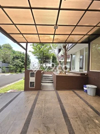 Rumah Elit Modern Siap Huni di Sektor 7-Bintaro Tangerang Selatan Rumah Elit Modern Siap Huni di Sektor 7-Bintaro Tangerang Selatan
