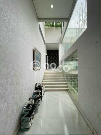 Ready to Use! Premium House LT 660m2 Desain Modern di Sektor 7-Bintaro Ready to Use! Premium House LT 660m2 Desain Modern di Sektor 7-Bintaro