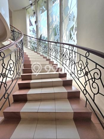 Jual Rumah Luas Megah Dengan View Eksklusif di Sektor 1 - Bintaro, Jakarta Selatan Jual Rumah Luas Megah Dengan View Eksklusif di Sektor 1 - Bintaro, Jakarta Selatan