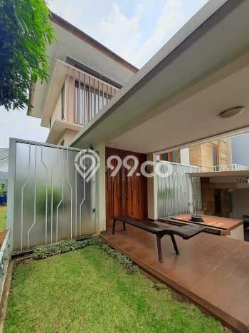 Jual Rumah Luas Elegan Dengan View Eksklusif di BSD City, Tangerang Jual Rumah Luas Elegan Dengan View Eksklusif di BSD City, Tangerang