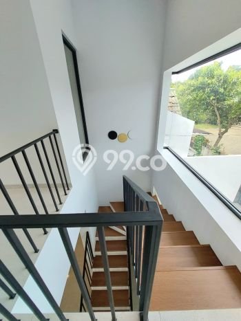 Dijual Rumah Mewah Elegan Dengan View Cantik di BSD City, Tangerang Dijual Rumah Mewah Elegan Dengan View Cantik di BSD City, Tangerang