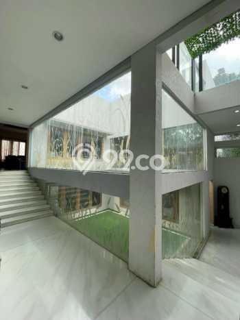 Ready to Use! Premium House LT 660m2 Desain Modern di Sektor 7-Bintaro Ready to Use! Premium House LT 660m2 Desain Modern di Sektor 7-Bintaro