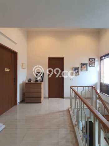 Jual Rumah Luas Elegan Dengan View Eksklusif di BSD City, Tangerang Jual Rumah Luas Elegan Dengan View Eksklusif di BSD City, Tangerang