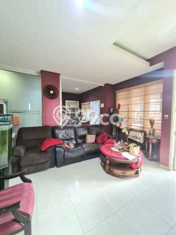 Rumah Mewah LB 200m2 Siap Pakai Desain Elegan di Sektor 9-Bintaro, Tangerang Selatan Rumah Mewah LB 200m2 Siap Pakai Desain Elegan di Sektor 9-Bintaro, Tangerang Selatan