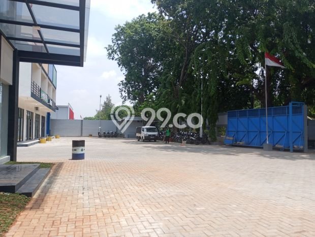 Gudang untuk Disewa di Pusat Jakarta Barat Luas Bangunan 288m2 Gudang untuk Disewa di Pusat Jakarta Barat Luas Bangunan 288m2