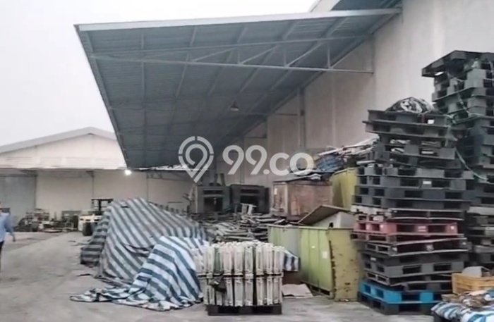 Unit Gudang Dijual di Cikupa Tangerang Luas Tanah 10160m2, Luas Bangunan 6249m2 Unit Gudang Dijual di Cikupa Tangerang Luas Tanah 10160m2, Luas Bangunan 6249m2