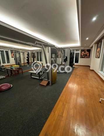 Siap Huni Hunian Elit 7 Kamar di Menteng Dekat ke Mana Saja Siap Huni Hunian Elit 7 Kamar di Menteng Dekat ke Mana Saja