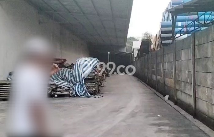 Unit Gudang Dijual di Cikupa Tangerang Luas Tanah 10160m2, Luas Bangunan 6249m2 Unit Gudang Dijual di Cikupa Tangerang Luas Tanah 10160m2, Luas Bangunan 6249m2