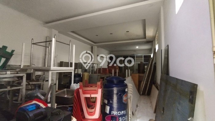 Hunian Mewah LB 300m2 Siap Pakai Desain Elegan di Otista, Bandung Hunian Mewah LB 300m2 Siap Pakai Desain Elegan di Otista, Bandung