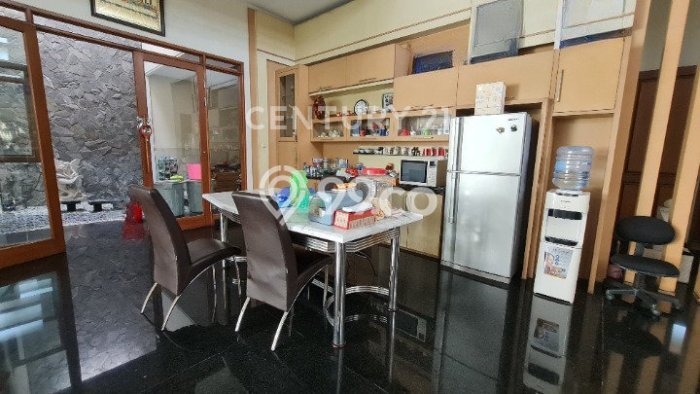 Rumah Elit Modern Tanpa Renovasi di Cipaganti Bandung Rumah Elit Modern Tanpa Renovasi di Cipaganti Bandung