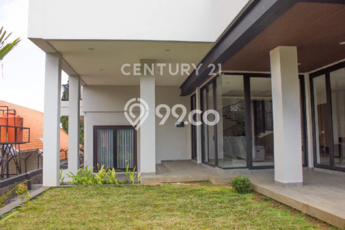 Rumah Elit Modern Tanpa Renovasi di Dago Bandung Rumah Elit Modern Tanpa Renovasi di Dago Bandung