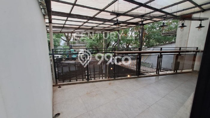 Unit Komersial Dijual di Sukajadi Bandung Luas Tanah 140m2, Luas Bangunan 100m2 Unit Komersial Dijual di Sukajadi Bandung Luas Tanah 140m2, Luas Bangunan 100m2