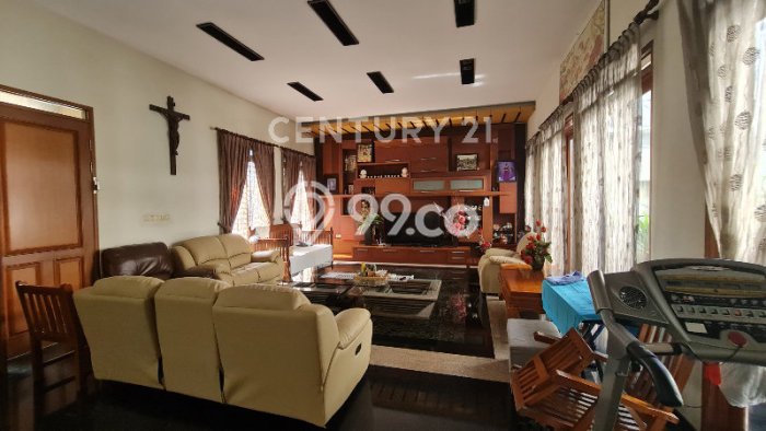Rumah Elit Modern Tanpa Renovasi di Cipaganti Bandung Rumah Elit Modern Tanpa Renovasi di Cipaganti Bandung