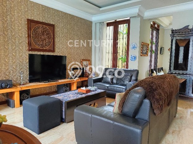 Dijual Rumah Mewah Megah Dengan View Cantik di Geger Kalong, Bandung Dijual Rumah Mewah Megah Dengan View Cantik di Geger Kalong, Bandung