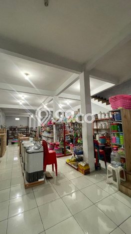 Komersial Bagus Dijual LB 1000m2 Lokasi Strategis Malang Area Cocok untuk Berbisnis Komersial Bagus Dijual LB 1000m2 Lokasi Strategis Malang Area Cocok untuk Berbisnis