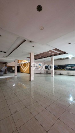 Unit Komersial Dijual di Blimbing Malang Luas Bangunan 800m2 Unit Komersial Dijual di Blimbing Malang Luas Bangunan 800m2