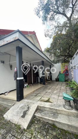 Rumah Kost Dijual di Lowokwaru, Malang dengan 10 Kamar Tidur, 10 Kamar Mandi Rumah Kost Dijual di Lowokwaru, Malang dengan 10 Kamar Tidur, 10 Kamar Mandi