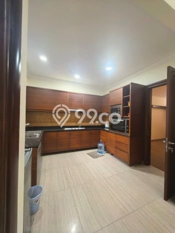 Rumah Luxury Modern Siap Huni di Soekarno Hatta Malang Rumah Luxury Modern Siap Huni di Soekarno Hatta Malang