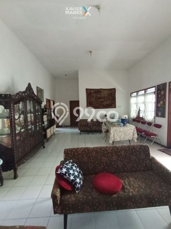 Rumah Mewah LB 250m2 Siap Huni Desain Elegan di Dieng, Malang Rumah Mewah LB 250m2 Siap Huni Desain Elegan di Dieng, Malang