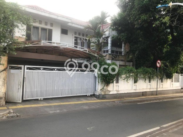 Hunian Mewah Siap Huni LT 555m2 di Mampang Prapatan, Jakarta Selatan Hunian Mewah Siap Huni LT 555m2 di Mampang Prapatan, Jakarta Selatan