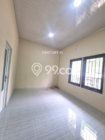 Siap Huni Rumah Mewah 4 Kamar di Duren Sawit Dekat ke Mana Pun Siap Huni Rumah Mewah 4 Kamar di Duren Sawit Dekat ke Mana Pun