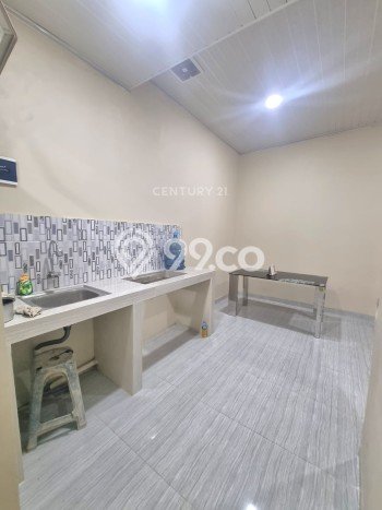 Siap Huni Rumah Mewah 4 Kamar di Duren Sawit Dekat ke Mana Pun Siap Huni Rumah Mewah 4 Kamar di Duren Sawit Dekat ke Mana Pun